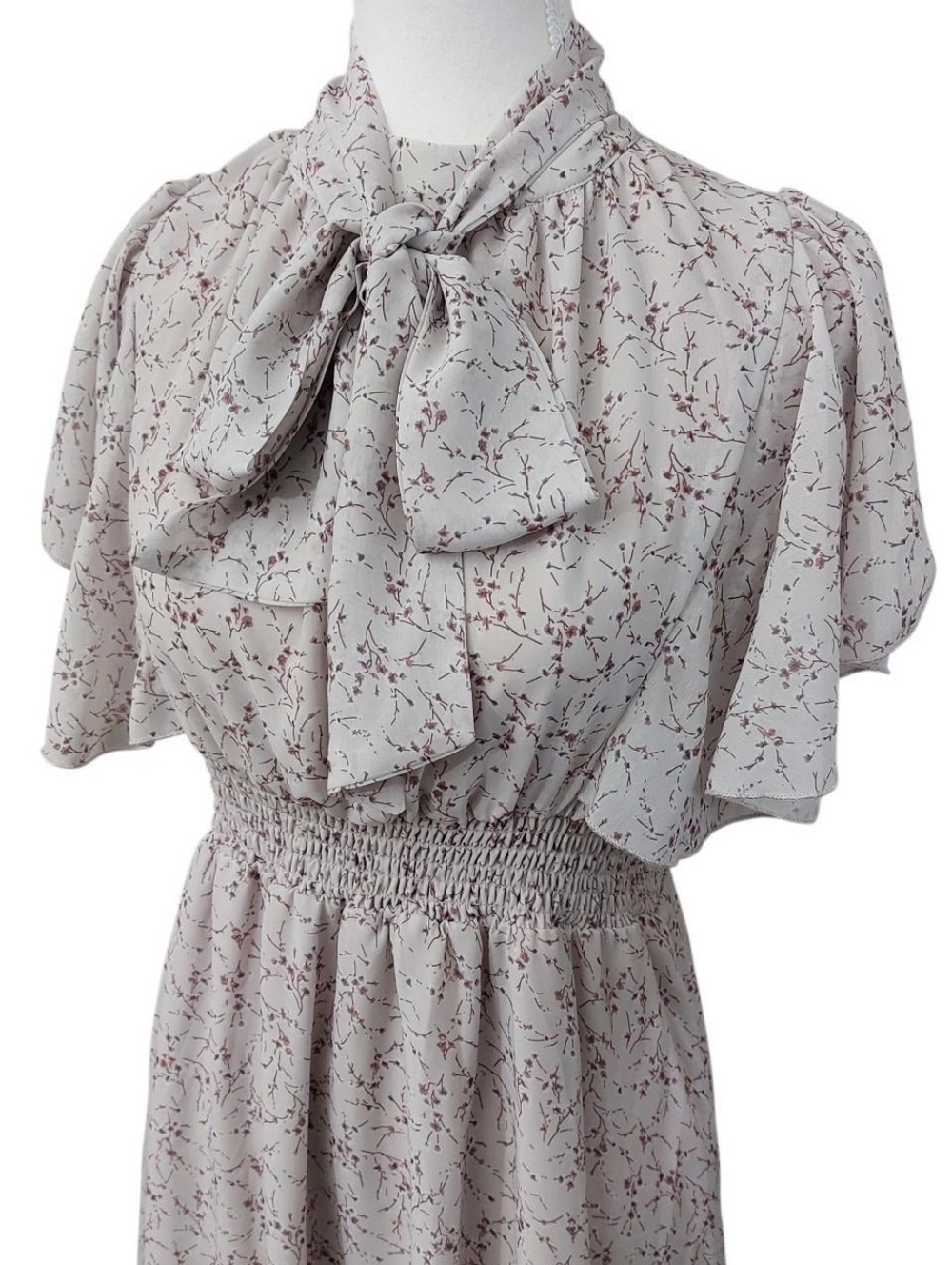 GRL Floral Ruffled Dress - Picture 3 of 4
